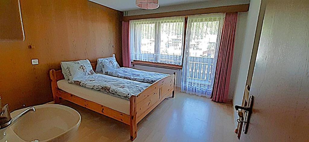 Free Cable Car & Bus In The Summer Haus L'Oree Saas-Grund Εξωτερικό φωτογραφία
